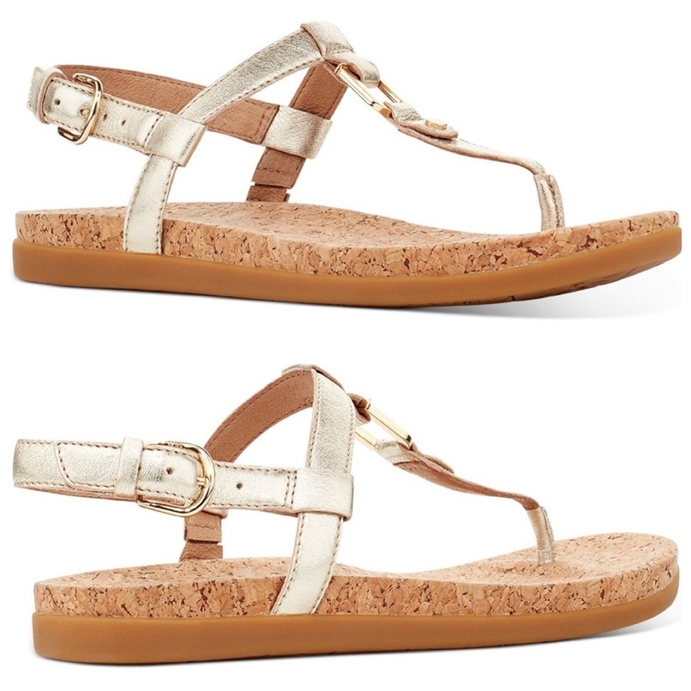🆕UGG Aleigh sandals in gold